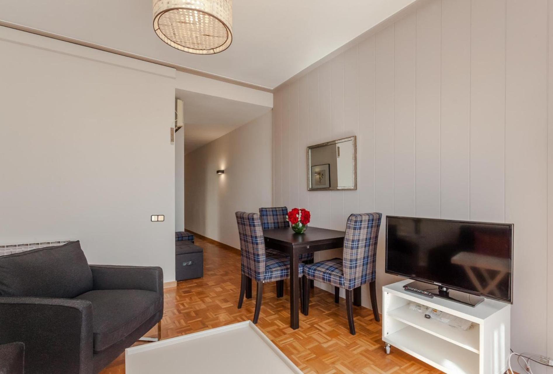 6 Apartment *